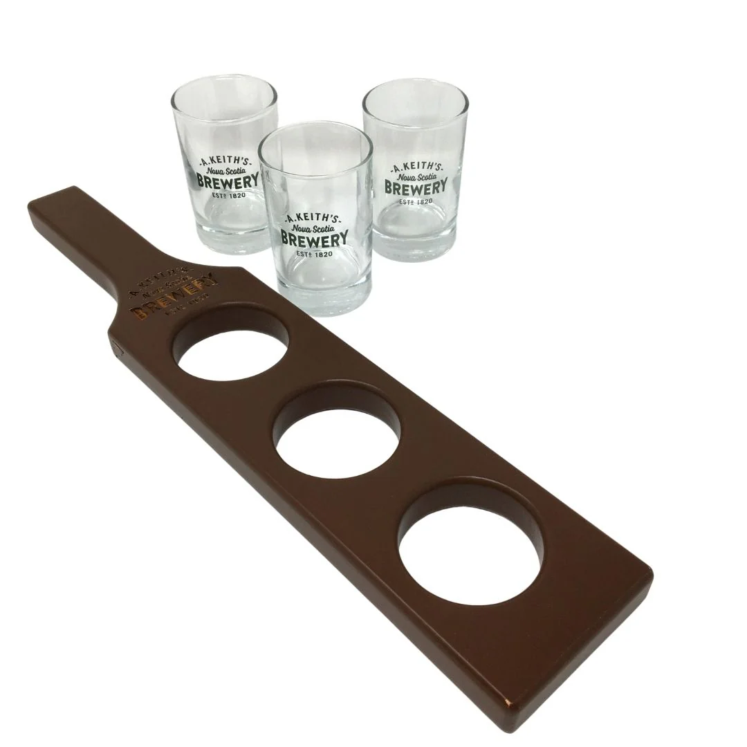 Alexander Keith's Beer Tasting Paddle and Glassware - Image 3